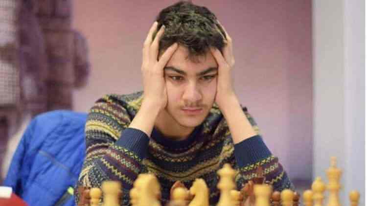 پدیده مرد ورزش آذربایجان شرقی نائب قهرمان شطرنج جهان شد