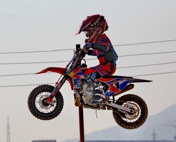 ورزشکار تبریزی قهرمان رقابت موتورکراس بانوان کشور شد