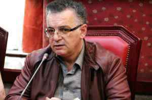 بگذارید یک بار هم شهرستانی ها تصمیم بگیرند!