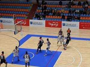 توفارقان آذرشهر مغلوب پالایشگاه نفت آبادان شد