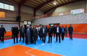 سالن ورزشی و زمین چمن روستای اندریان ورزقان افتتاح شد