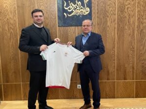 نظر مساعد معاون رئیس‌جمهور برای تیمداری در رده بزرگسالان