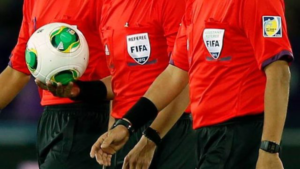 ادامه مسیر اشتباه داوری، فروپاشی عدالت در فوتبال ایران است