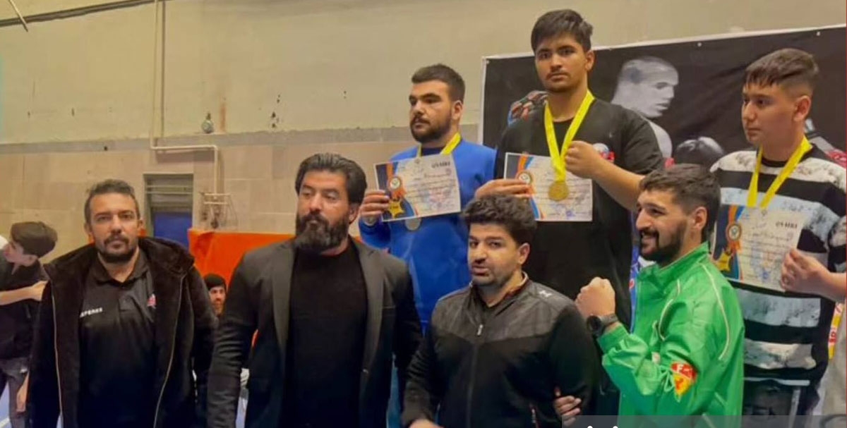 قهرمانی پارسا صدقیان در رقابت‌های کیک‌بوکسینگ O-Sport  آذربایجان شرقی